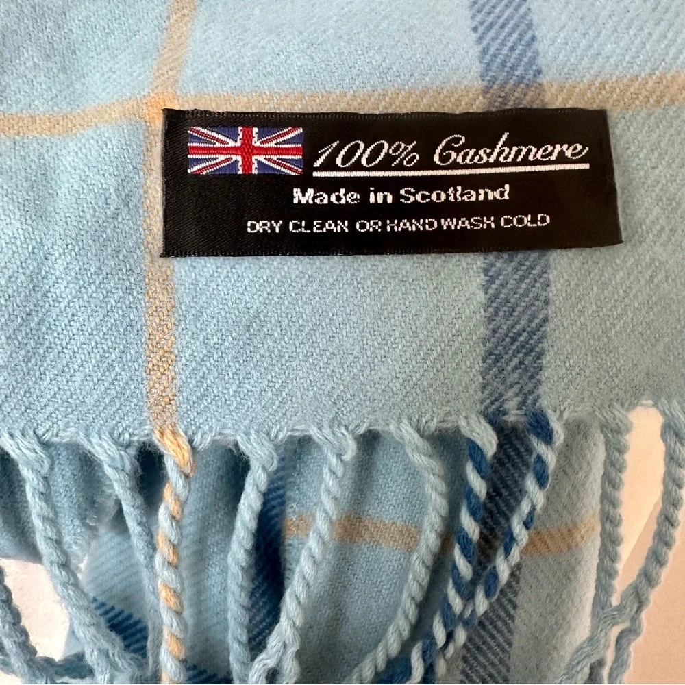 100% Cashmere Mens Scarf Made In Scotland Light Blue Tan Plaid Fringed 63” Lux